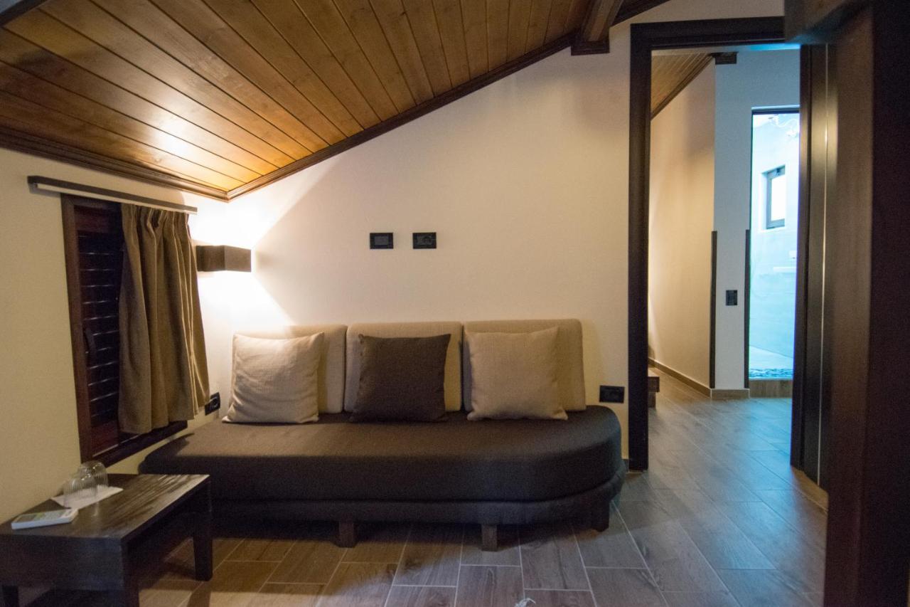 Kale Guesthouse Gjirokastër Buitenkant foto