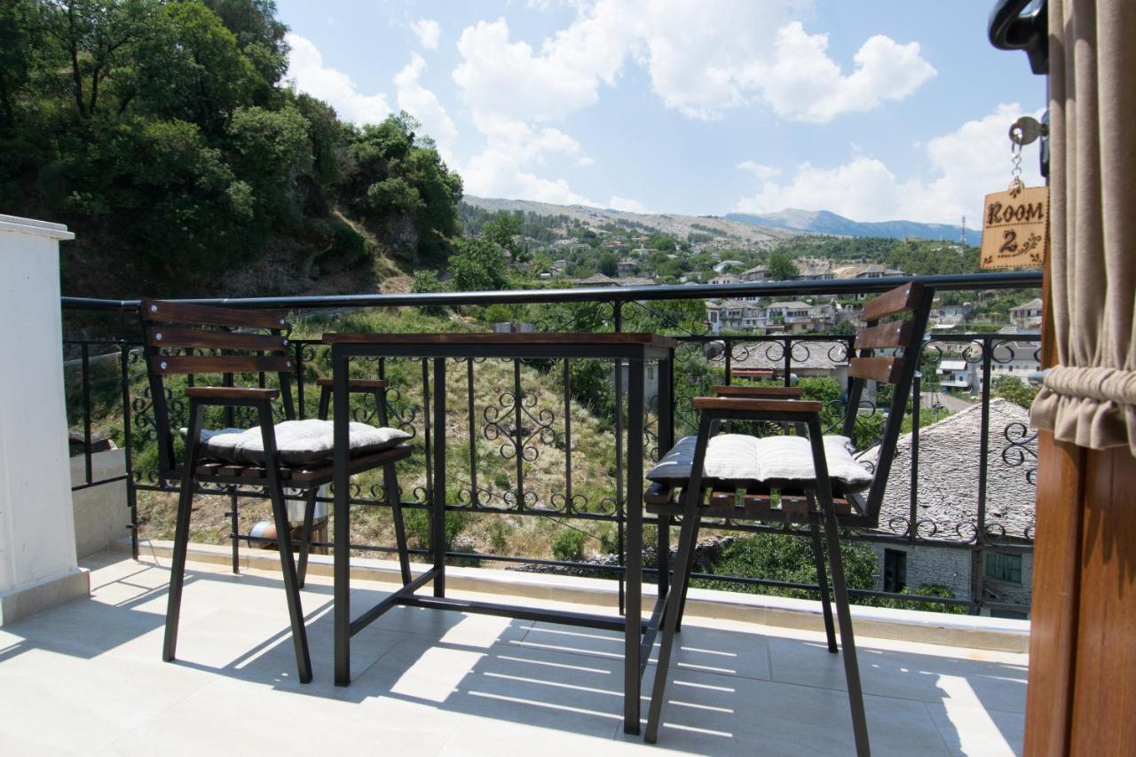 Kale Guesthouse Gjirokastër Buitenkant foto