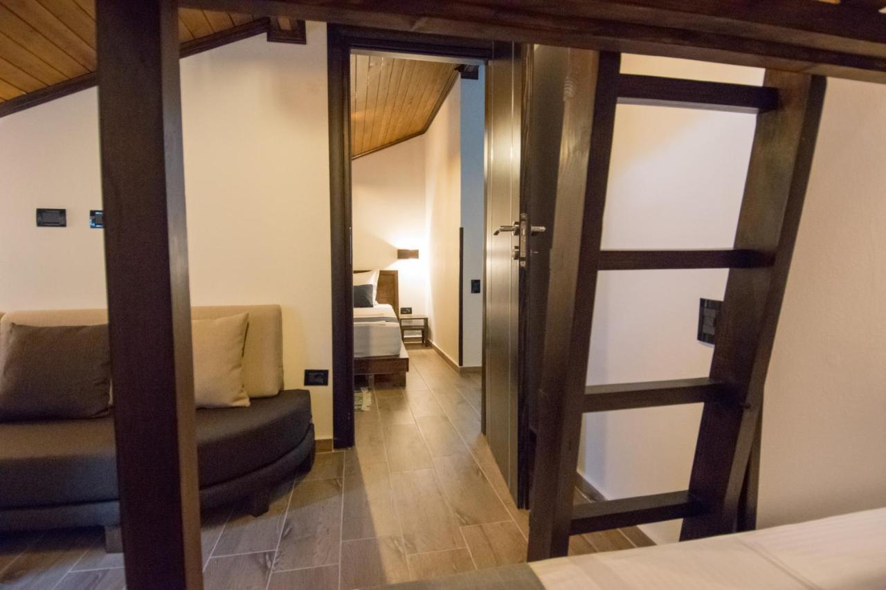 Kale Guesthouse Gjirokastër Buitenkant foto