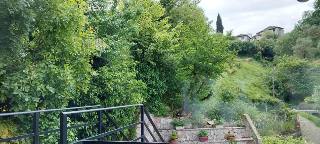 Kale Guesthouse Gjirokastër Buitenkant foto